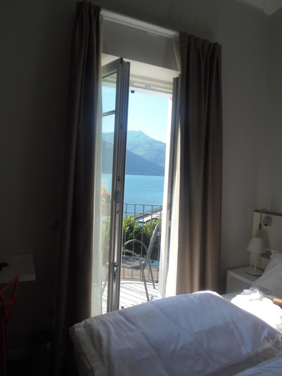 Albergo Dongo Exterior photo